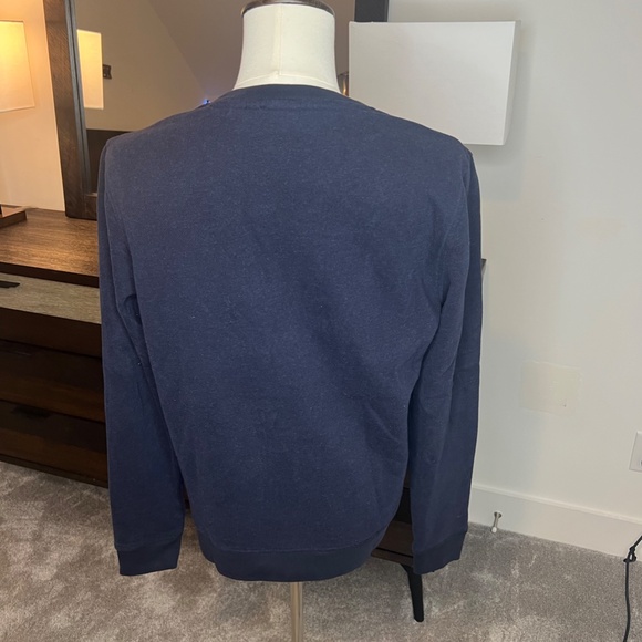 Hugo boss Crewneck 100% Cotton Graphic Sweatshirt Pullover.  - Picture 2 of 4